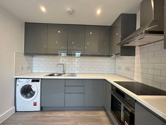 1 Bedroom Property To Rent In Chapel Street, Luton, LU1