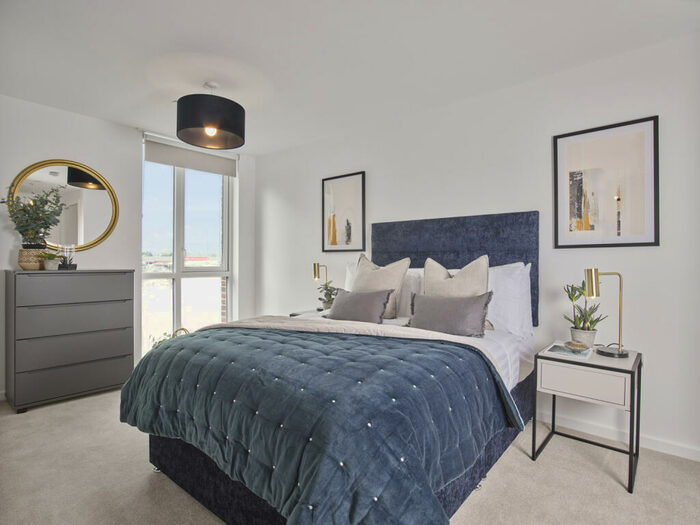 2 Bedroom Apartment To Rent In The Headline, Leeds Leeds, LS1