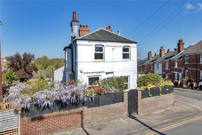 3 Bedroom End Of Terrace House For Sale In St. James Road, Tunbridge Wells, Kent, TN1