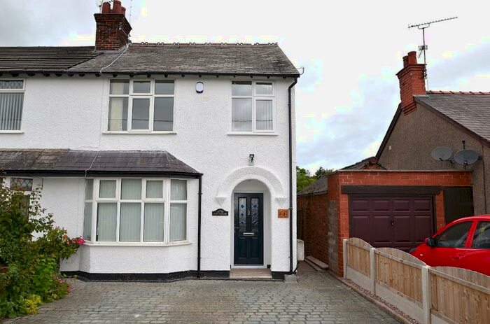 3 Bedroom Semi-Detached House To Rent In Little Mountain Road, Buckley, Flintshire, CH7