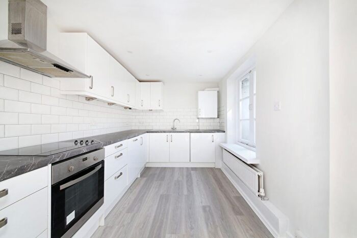 1 Bedroom Flat To Rent In Clapham Manor Street, Clapham, SW4