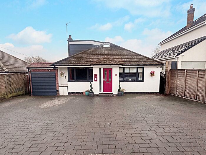 5 Bedroom Detached Bungalow For Sale In Inchbrook Road, Kenilworth, CV8