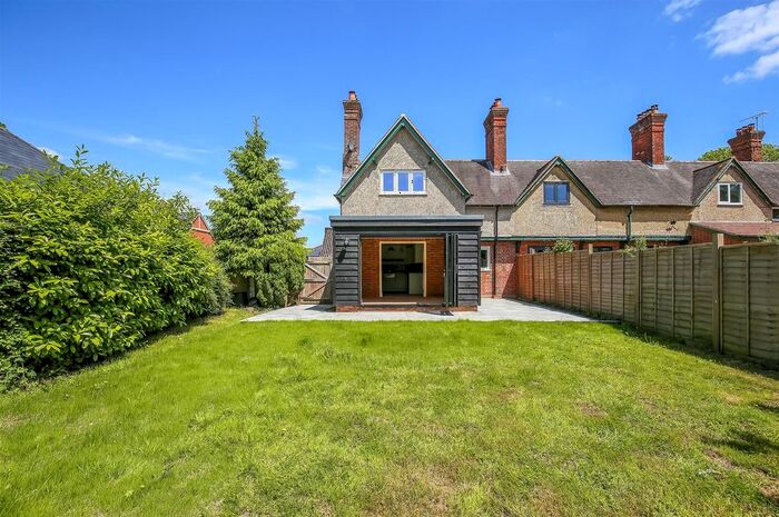 2 Bedroom End Of Terrace House To Rent In Houghton, Stockbridge, SO20