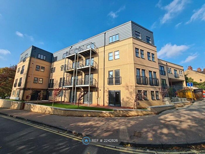 2 Bedroom Flat To Rent In Belle Vue Place, Sudbury, CO10