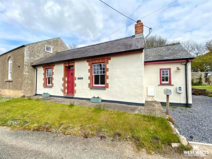 2 Bedroom Cottage For Sale In Merrion, Pembroke, SA71