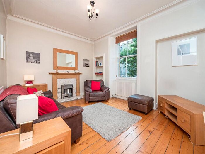 1 Bedroom Flat To Rent In Cheyne Street, Edinburgh, EH4