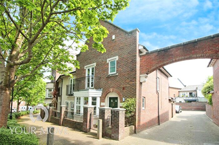 3 Bedroom Terraced House To Rent In Ingress Park Avenue, Greenhithe, Kent, DA9