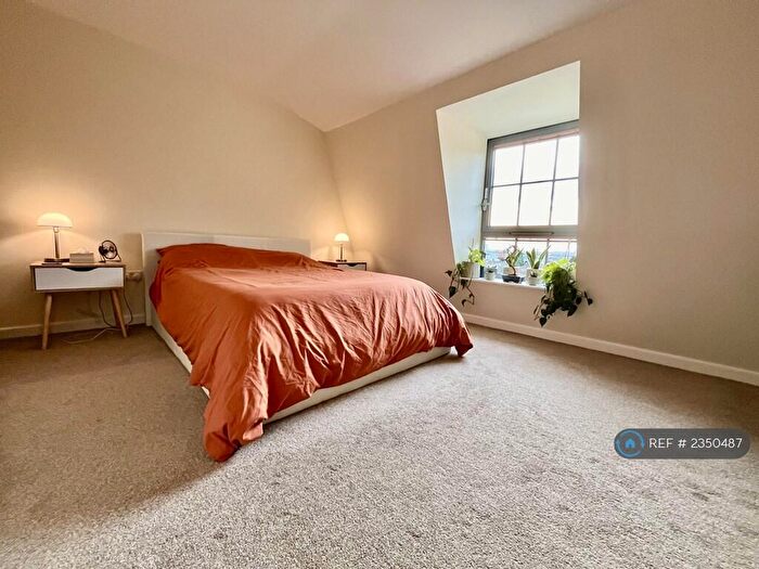 1 Bedroom Flat To Rent In Queens Road, Nottingham, NG2