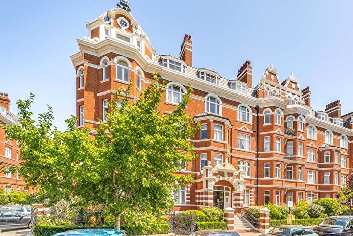 4 Bedroom Flat For Sale In St. Marys Terrace, London, W2