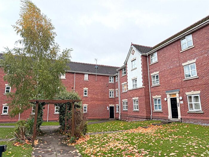2 Bedroom Apartment For Sale In Greenwood Road, Wythenshawe, M22