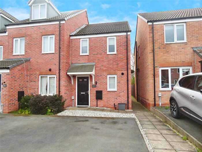 2 Bedroom Terraced House To Rent In Lewis Crescent, Annesley, NG15