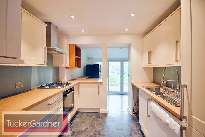 3 Bedroom Property To Rent In Woodland Road, Cambridge, CB22