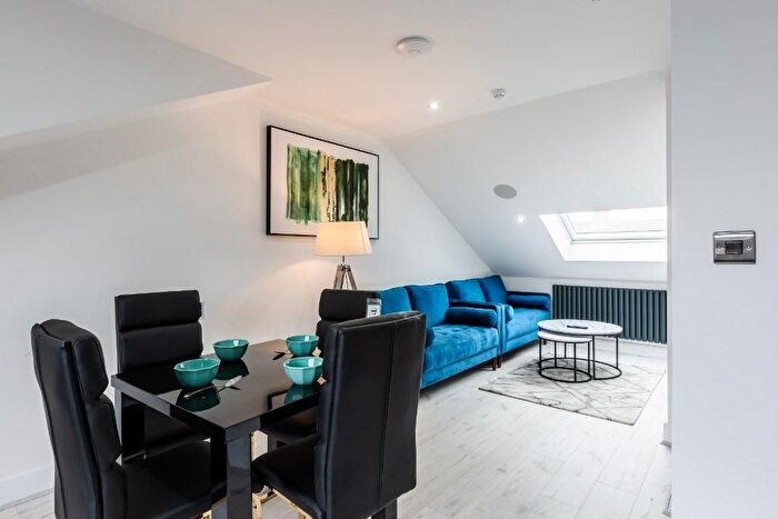 2 Bedroom Flat To Rent In Langdale Road, Liverpool, L15