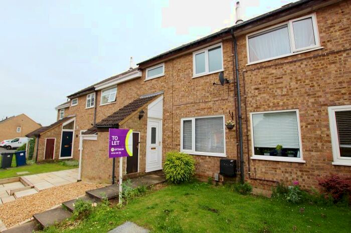 3 Bedroom Terraced House To Rent In Landsdowne Road, Yaxley, Peterborough, PE7