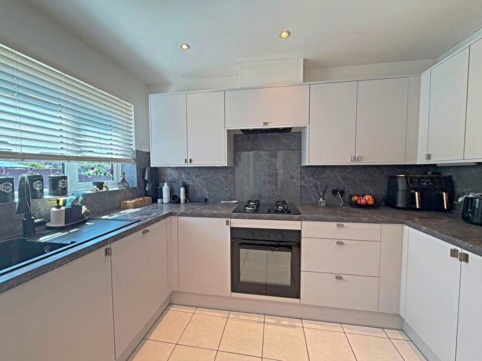 3 Bedroom Semi-Detached House For Sale In Nightingale Crescent, Harold Wood, RM3