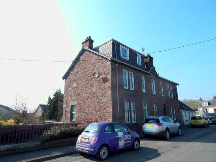 3 Bedroom Maisonette To Rent In Shaw Street, Blairgowrie, PH10