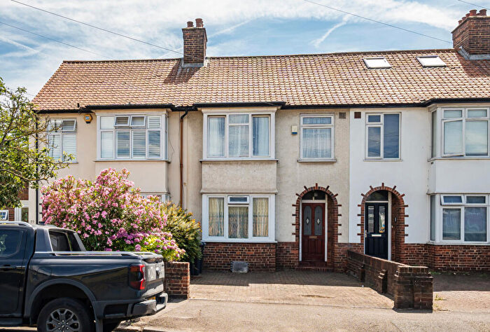 3 Bedroom Terraced House For Sale In Morden Road, Mitcham, CR4