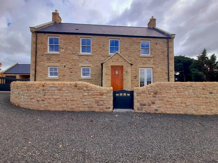 3 Bedroom Semi-Detached House To Rent In Ebchester View, Broomhill, Ebchester DH8