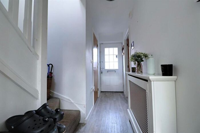 3 Bedroom Detached House For Sale In Richard Darroch Way, Crewe, CW1