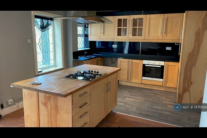 2 Bedroom Semi-Detached House To Rent In Miriam Street, Failsworth, Manchester, M35