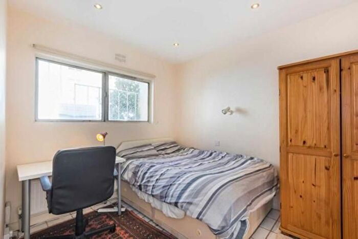 5 Bedroom Mews To Rent In Spear Mews, London, SW5