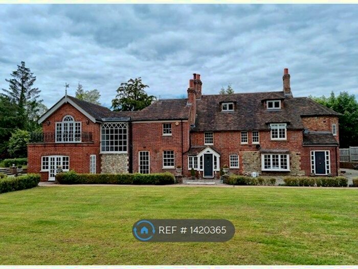 5 Bedroom Semi-Detached House To Rent In Seal Drive, Seal, Sevenoaks, TN15