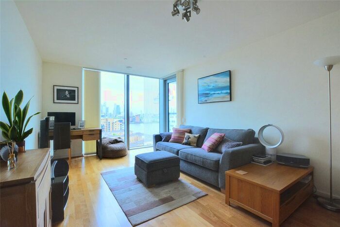 1 Bedroom Flat To Rent In Cavatina Point, Dancers Way, SE8