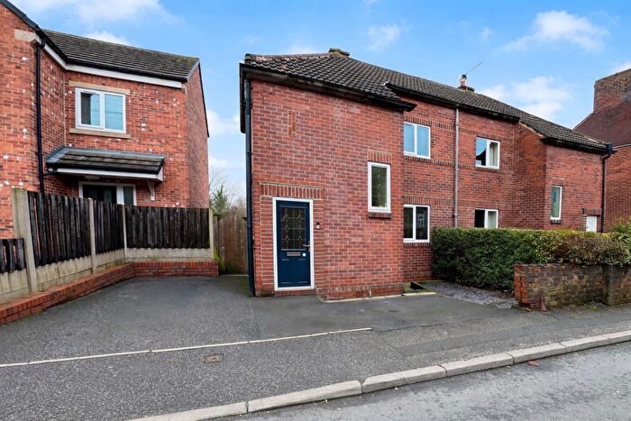 2 Bedroom Semi Detached House For Sale In New Street, Mapplewell, S75