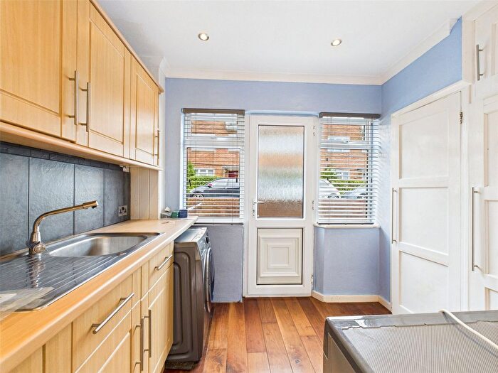 2 Bedroom Detached House To Rent In Essex Street, Brighton, East Sussex, BN2