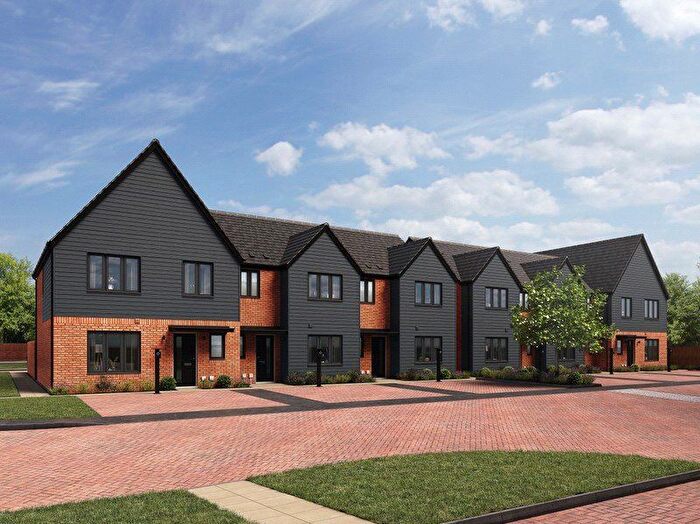 3 Bedroom End Terrace House For Sale In Stapleton Close, Egham, TW20