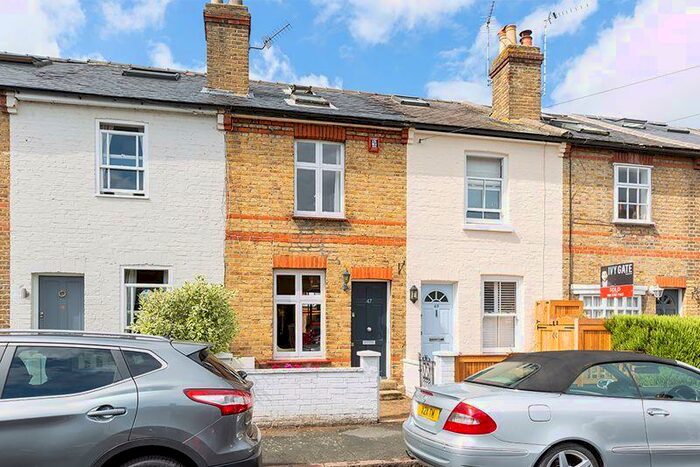 3 Bedroom Terraced House To Rent In Alexandra Road, Thames Ditton, KT7