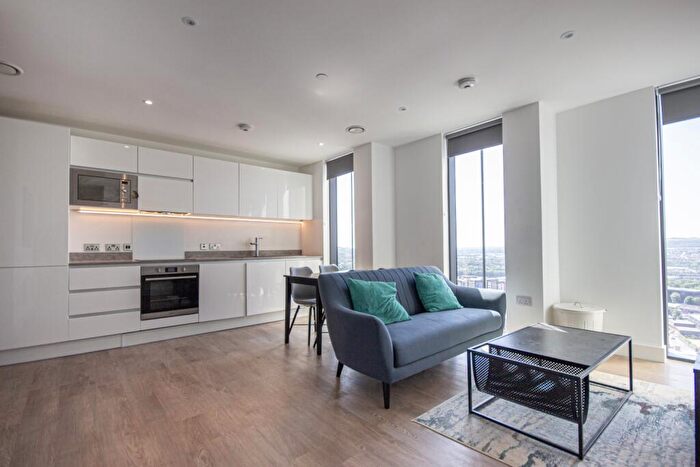 2 Bedroom Apartment To Rent In Hadrians Tower Rutherford Street, Newcastle Upon Tyne, Northumberland, NE4