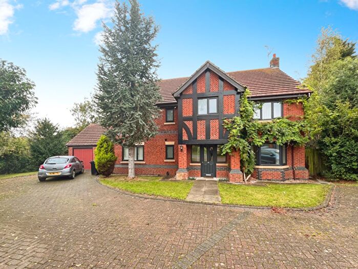5 Bedroom Detached House For Sale In Valley Lane, Long Bennington, Newark, NG23