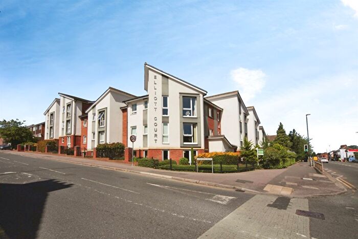 2 Bedroom Flat To Rent In Dunstable, LU6