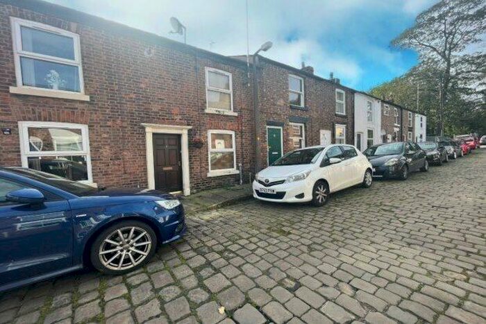 2 Bedroom Terraced House To Rent In Nixon Street, Macclesfield, SK11