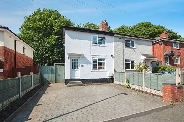 2 Bedroom Semi Detached House For Sale In Green Park Road, Dudley, DY2