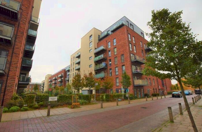 1 Bedroom Flat To Rent In Exeter House, Academy Way, Dagenham, RM8