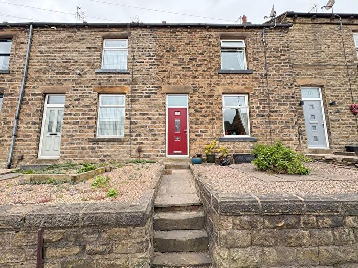 2 Bedroom Terraced House For Sale In The Common, Dewsbury, WF12