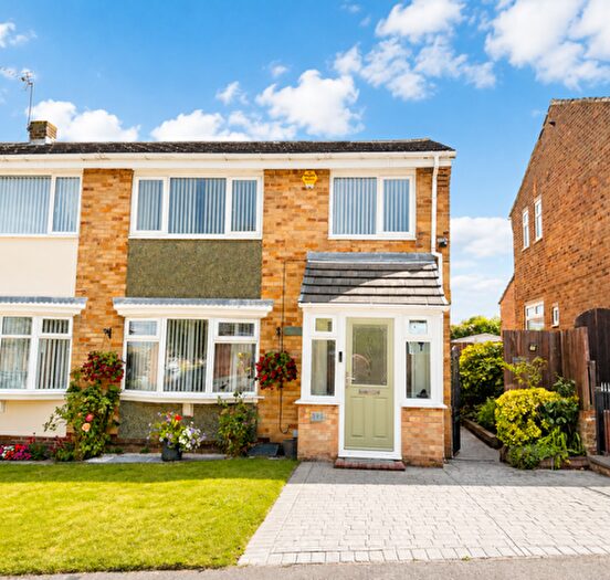3 Bedroom Semi-Detached House For Sale In Farmer Crescent, Seaham, SR7
