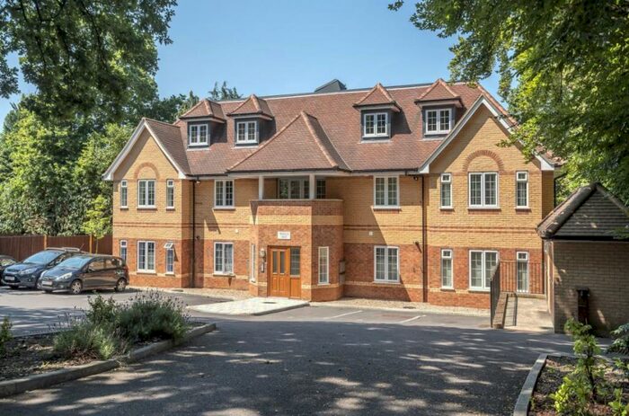 2 Bedroom Flat To Rent In Brackendale Court, Portsmouth Road, Camberley, Surrey, GU15