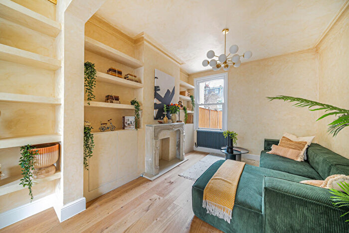 5 Bedroom House For Sale In Kingsley Road, London, NW6