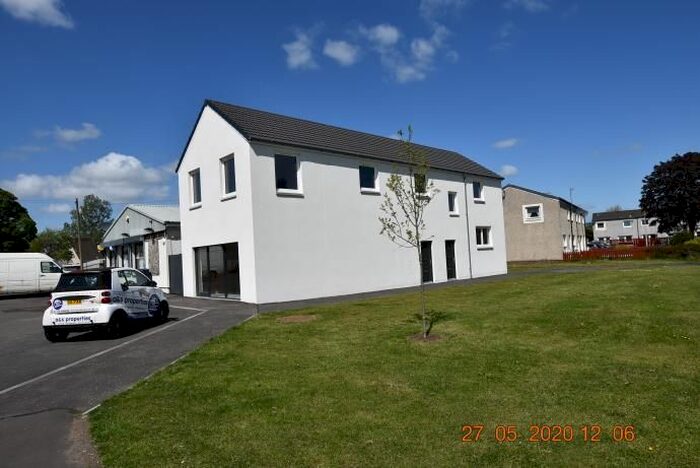 2 Bedroom Flat To Rent In Green Road, Kinross, KY13