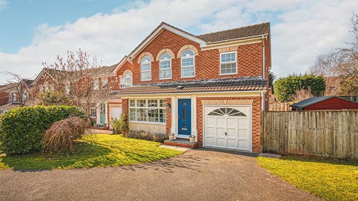 4 Bedroom Detached House For Sale In Pilsley Close, Belper, DE56