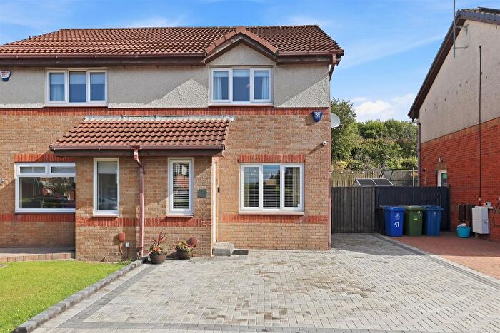 2 Bedroom Semi Detached House For Sale In Duntreath Gardens, Old Drumchapel Glasgow, G15