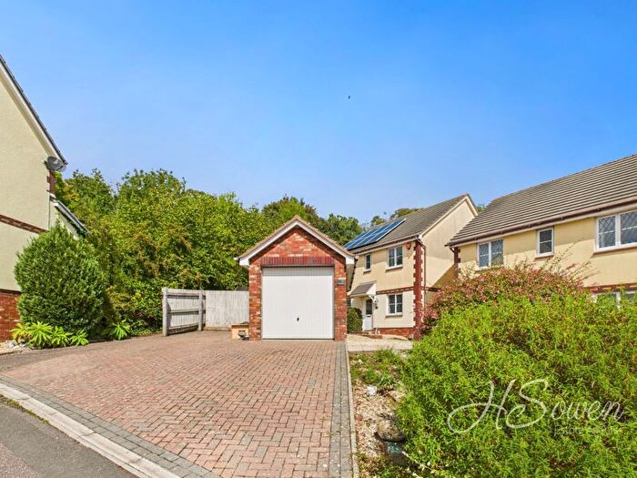 4 Bedroom Detached House For Sale In Mallard Close, Torquay, TQ2