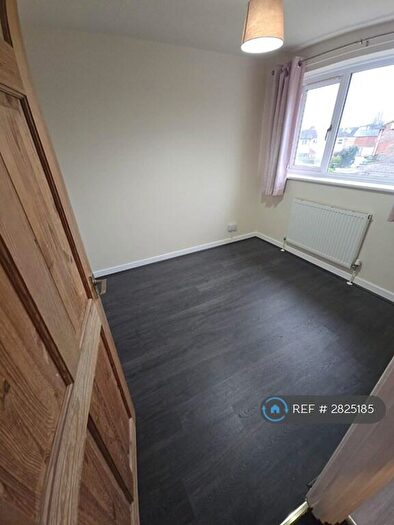 3 Bedroom Terraced House To Rent In Chichester Close, Bicester, OX26