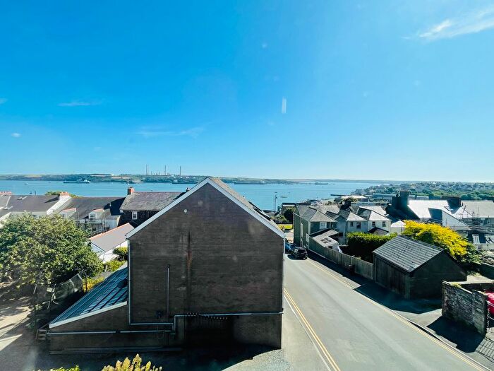 1 Bedroom Property To Rent In Charles Street, Milford Haven, SA73