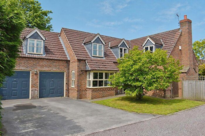 5 Bedroom Detached House For Sale In The Oaks, Balderton, NG24