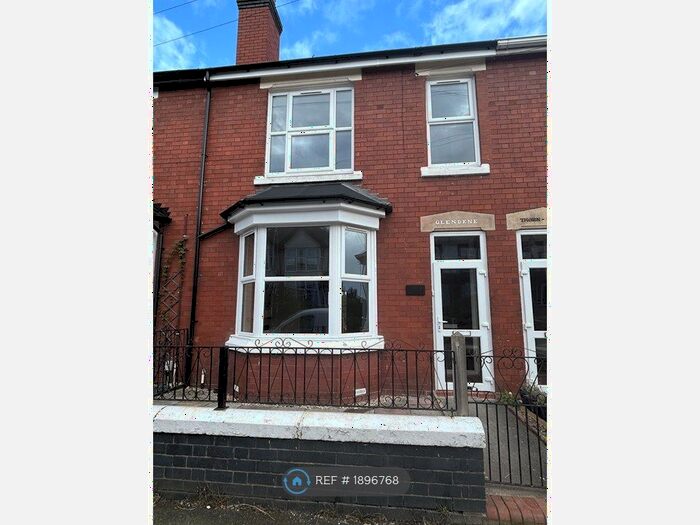 3 Bedroom Terraced House To Rent In Rowley Grove, Stafford, ST17