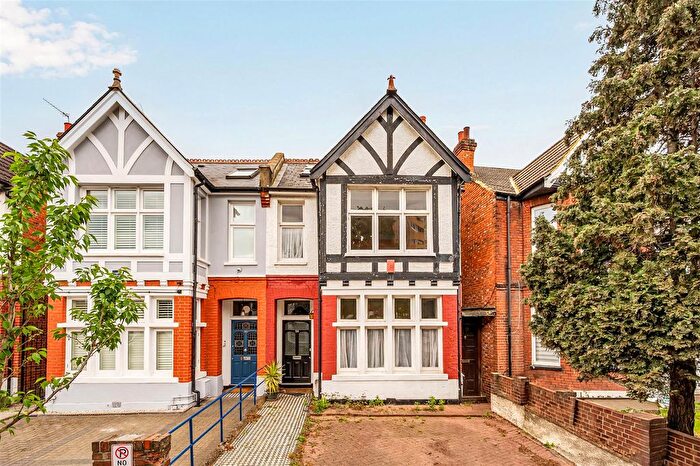 6 Bedroom Semi Detached House For Sale In Chatsworth Gardens, London, W3
